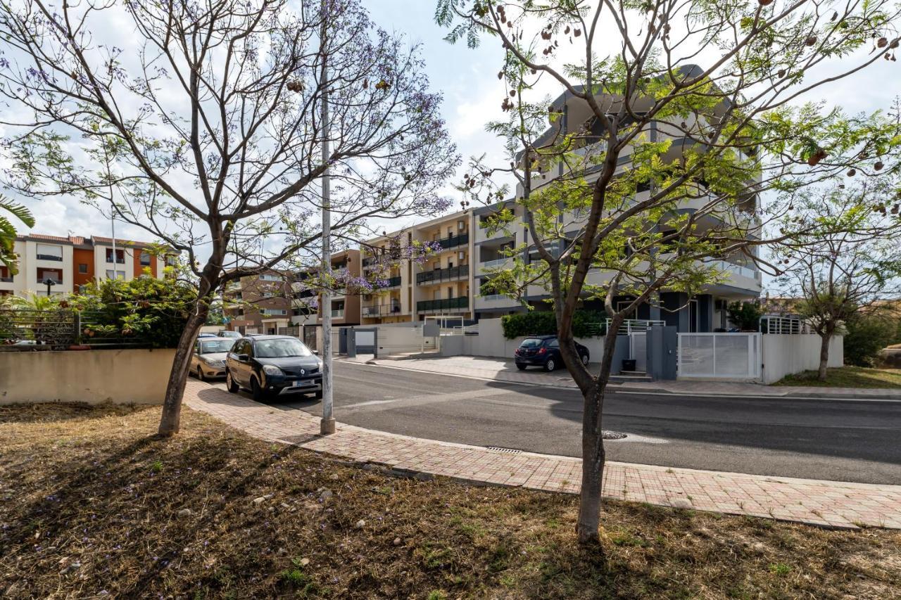 Апартаменти Casa Andrea A 1,5 Km Dal Mare! Куарту-Сант'Елена Екстер'єр фото
